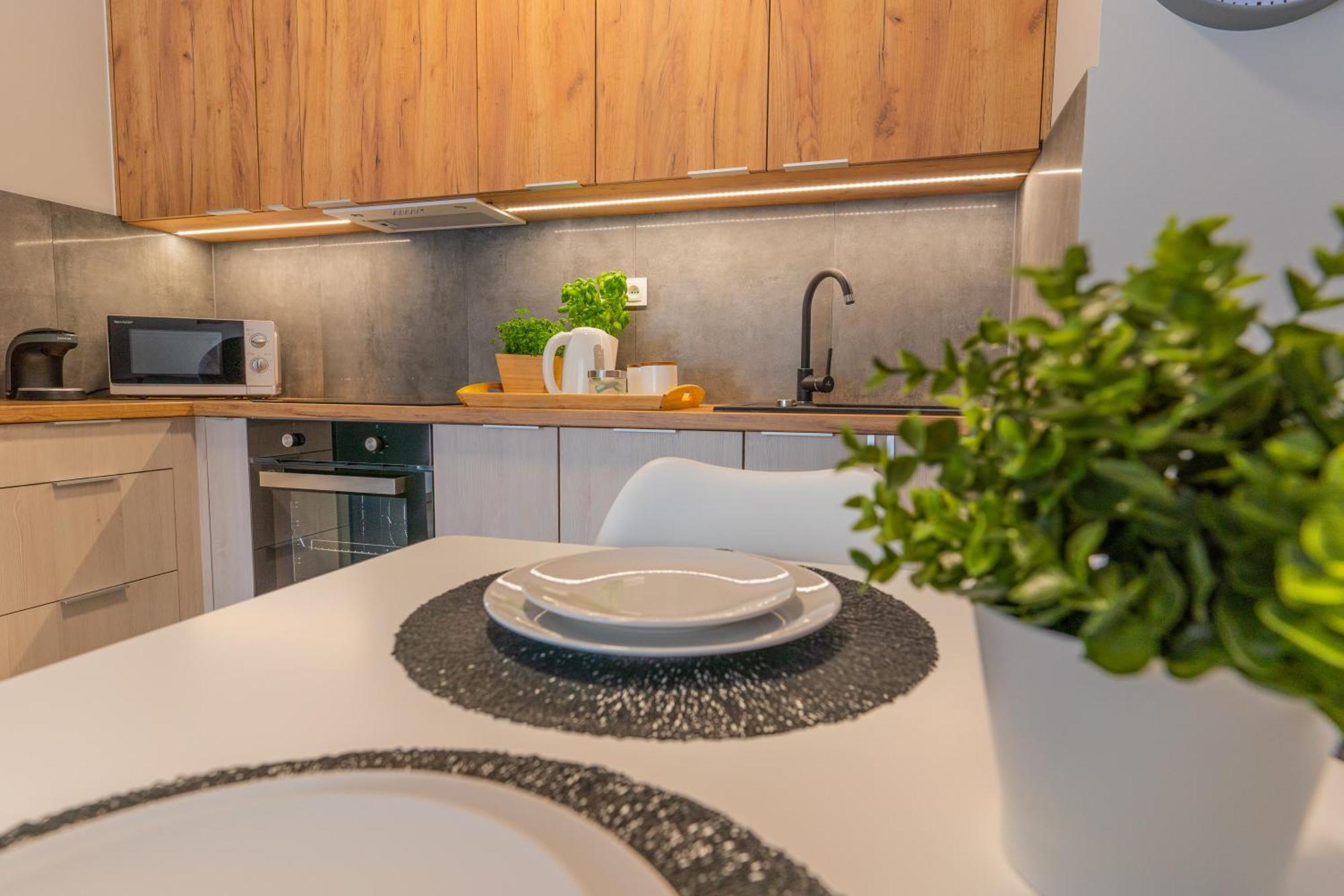 Apartamenty Homely Place Centrum - Stary Rynek - Parking Poznan Bilik gambar